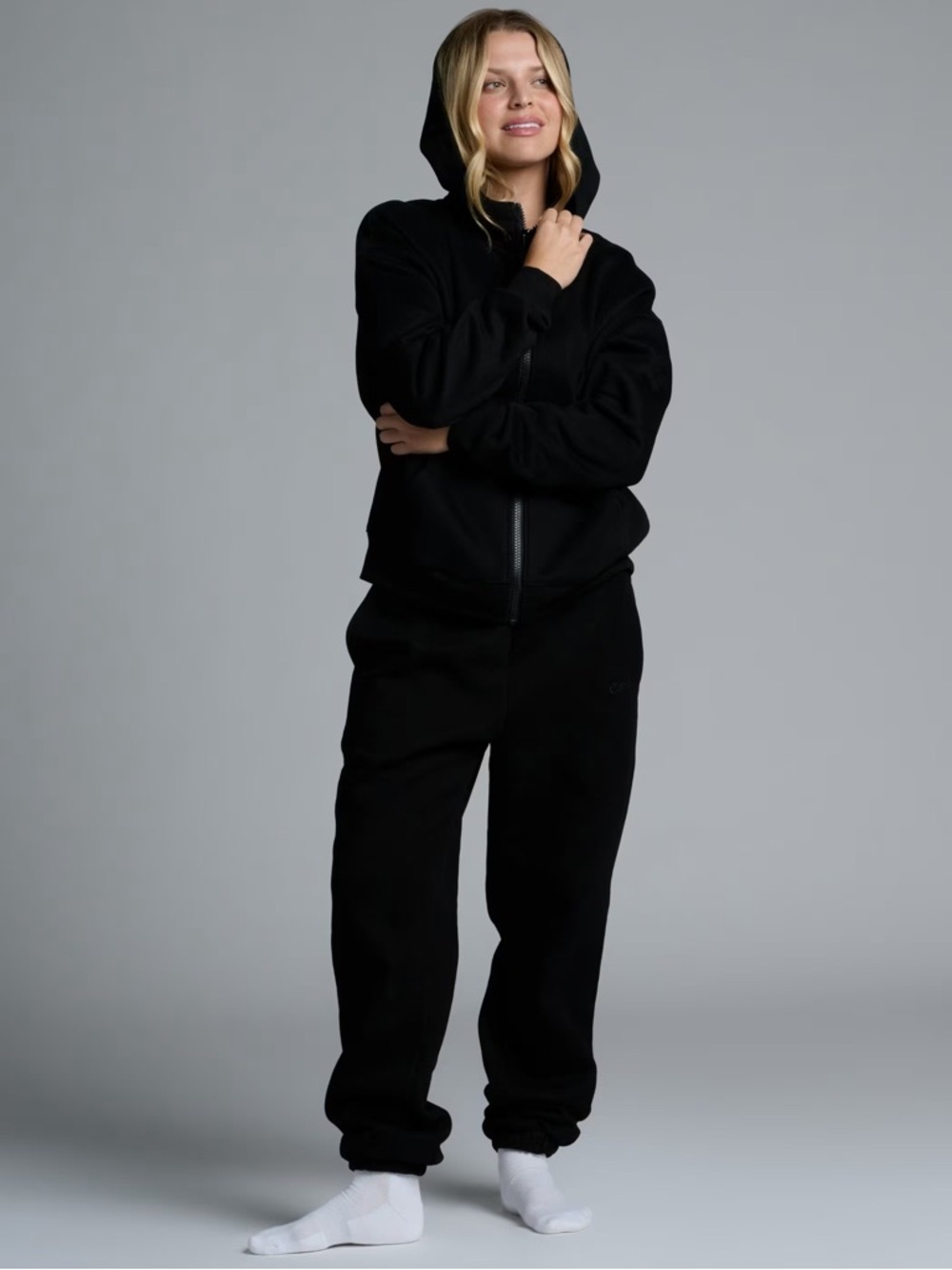 Comfrt Basic Crop Zip Hoodie - Obsidian